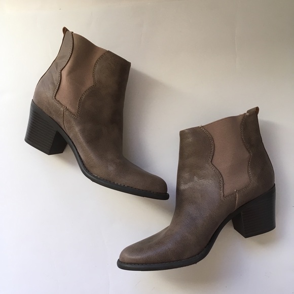 Forever 21 Shoes - Forever 21 | Women Shoes | Ankle Boot | Taupe